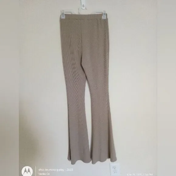 Princess Polly Women's Rita Roberts Knit Flare Pant Bootcut Ribbed Tan Size XS 2 - Picture 5 of 7